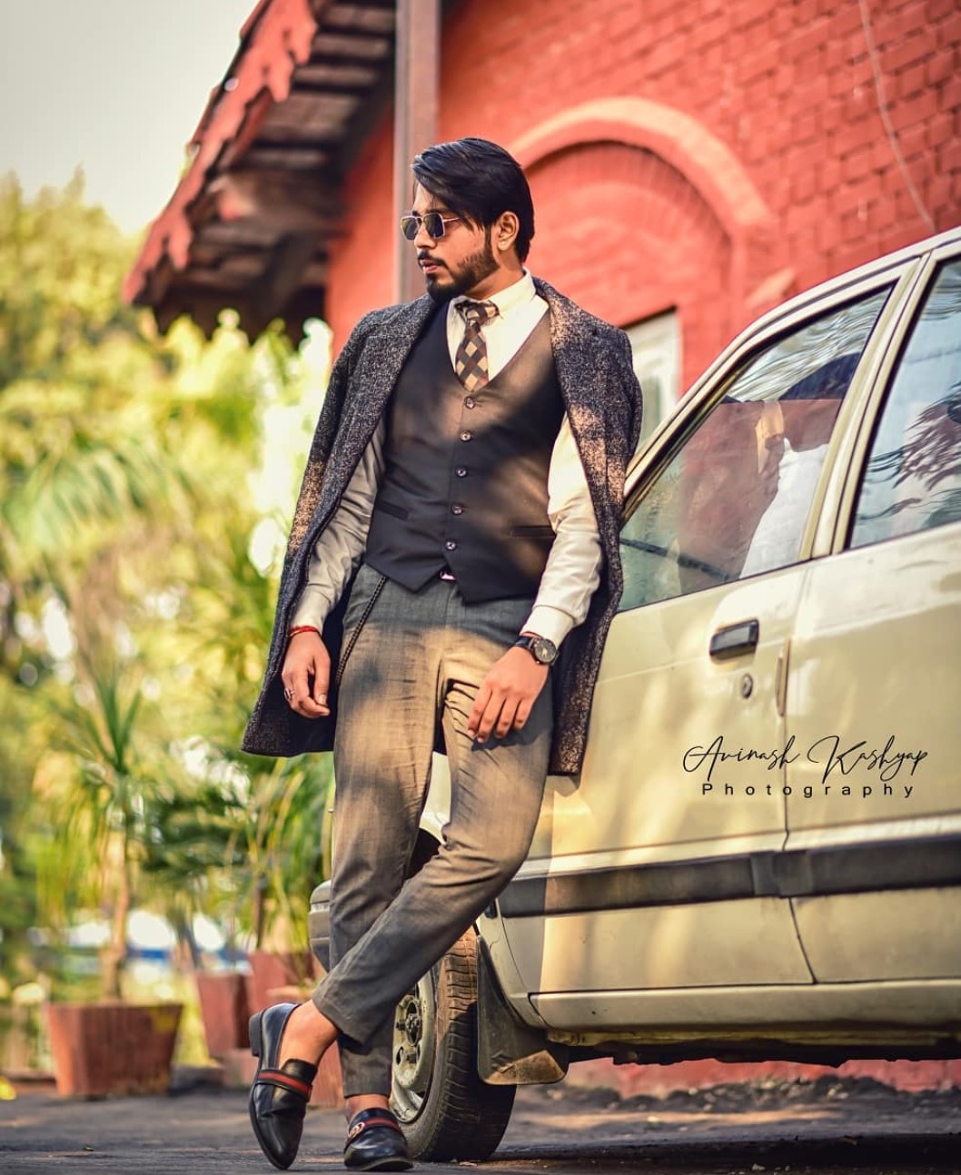 Shivam Rathore - Official Runway Groomer